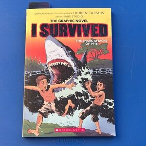 I Survived The Graphic Novel The Shark‎ Attacks of 1916 Like New Condition